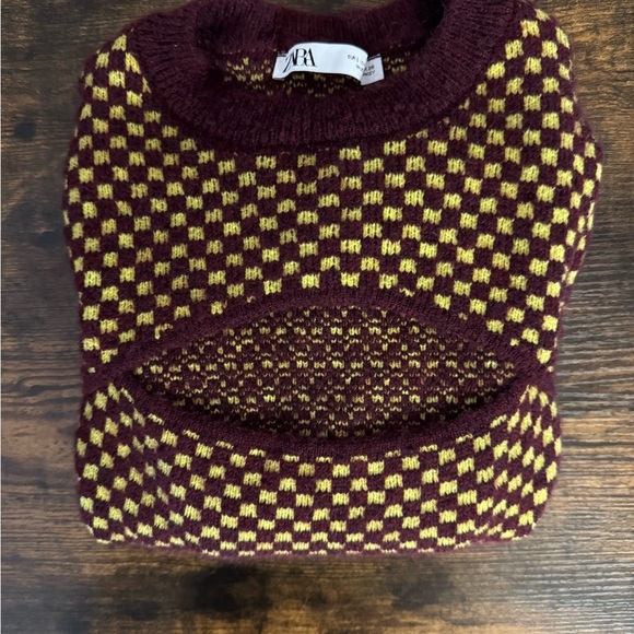ZARA Jacquard Knit Checkered Cutout Sweater Women’s Size Small Long Sleeve - Picture 4 of 6